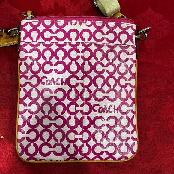 Coach No. J0826-42420 Pink Crossbody - Picture 8 of 8
